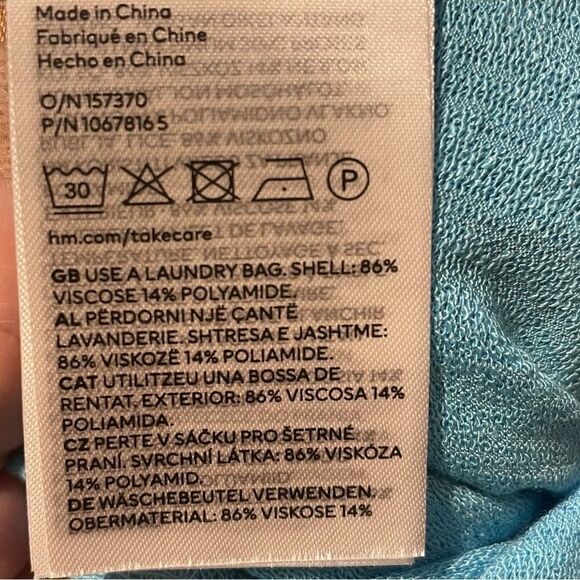 NWT H&M Lightweight Spaghetti Strap Wide Leg Romper Sash Belt Blue Size Small - Picture 11 of 11